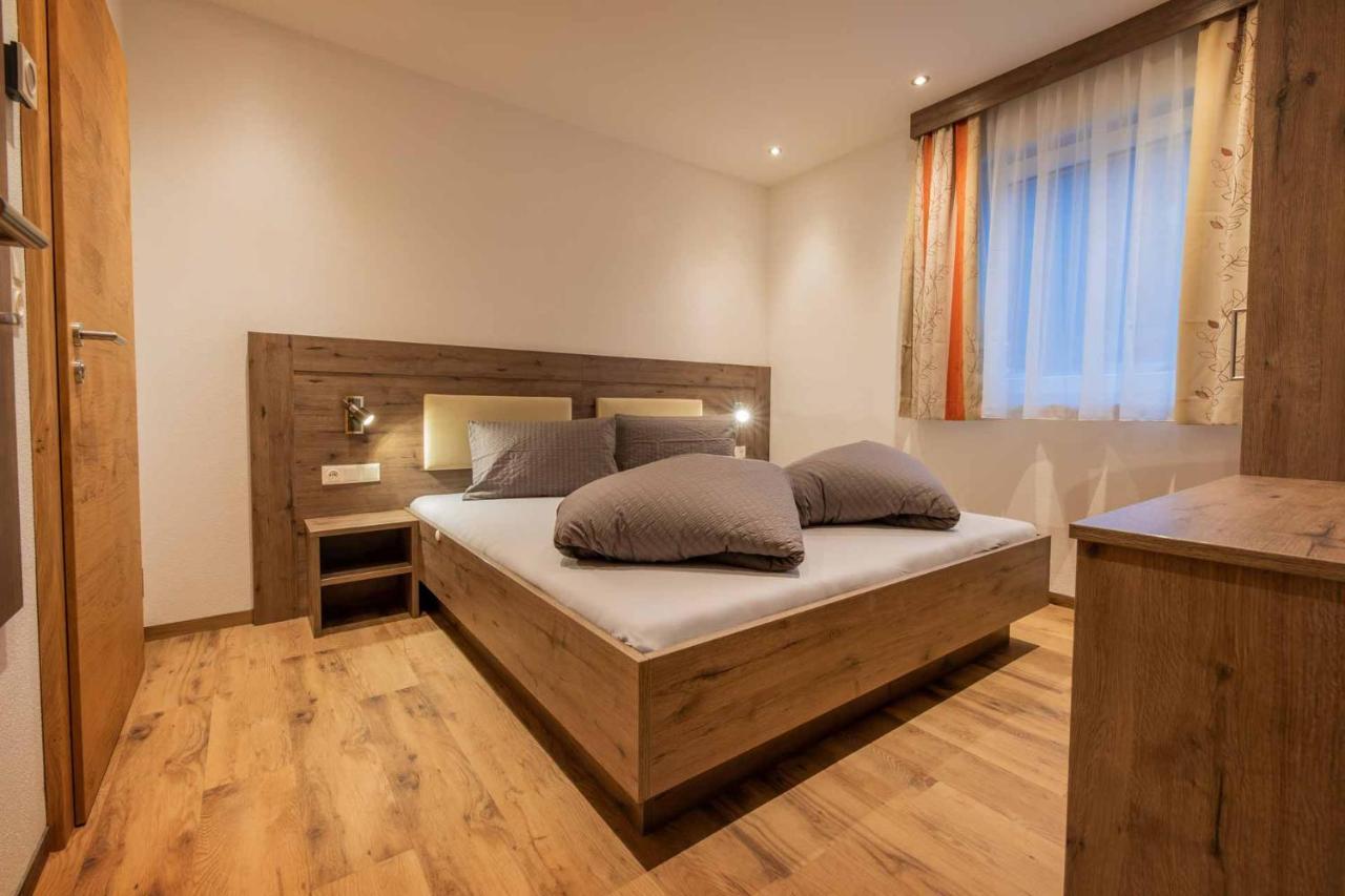 Ferienhaus Gipfelblick Neustift im Stubaital Exterior foto